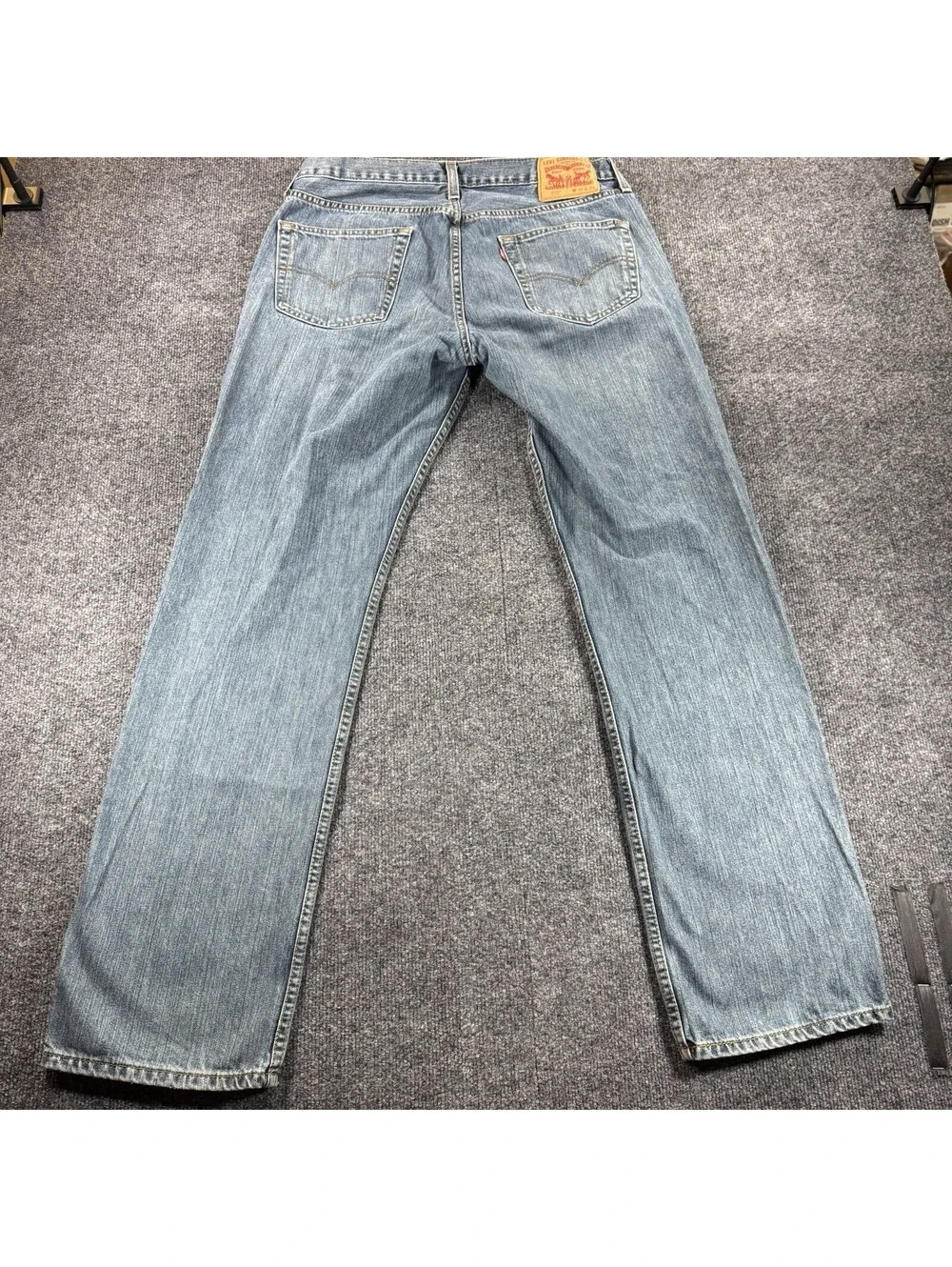 Levis levi men